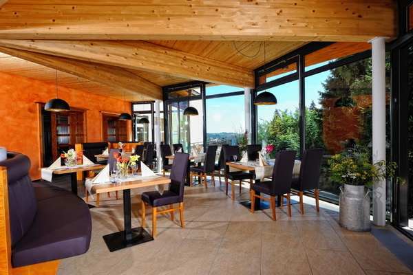 Lobby-Wintergarten Lobby-Wintergarten