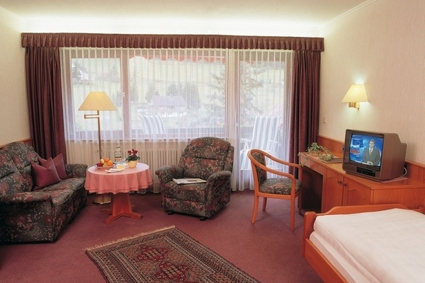 Zimmerbeispiel 2 Zimmerbeispiel 2