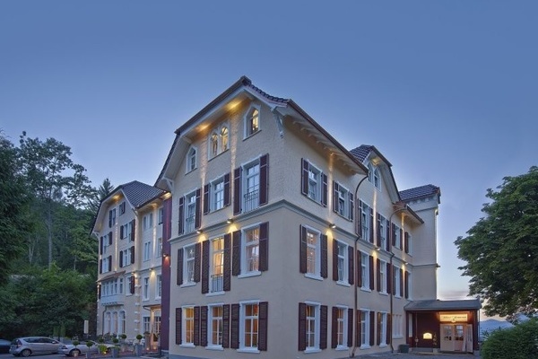 Schlossansicht in der Dämmerung Schlossansicht in der Dämmerung