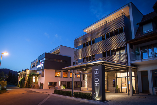 Herzlich Willkommen im Hotel Kirnbacher Hof! Herzlich Willkommen im Hotel Kirnbacher Hof!