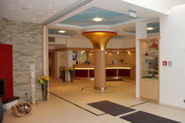 Eingangshalle Eingangshalle