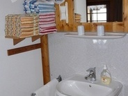 2. Waschbecken 2. Waschbecken