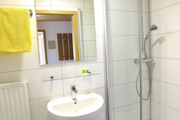 'Badezimmer 2' 'Badezimmer 2'