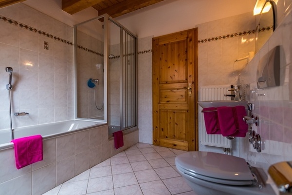 'Bad "Schwalbennest"' 'Bad "Schwalbennest"'