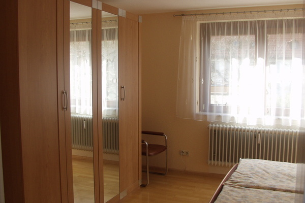 Schlafzimmer (2.Ansicht) Schlafzimmer (2.Ansicht)