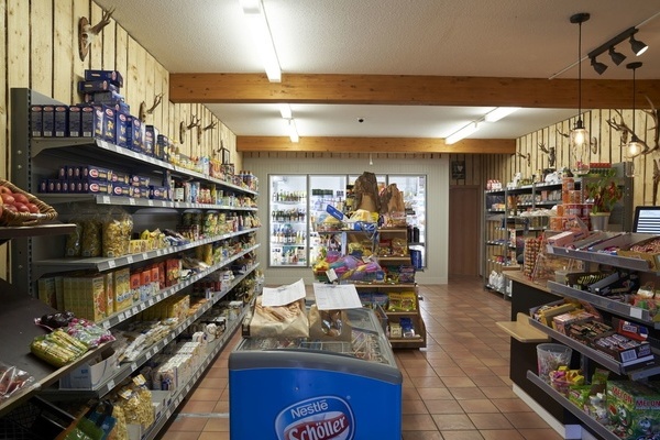 'Camping Supermarkt' 'Camping Supermarkt'