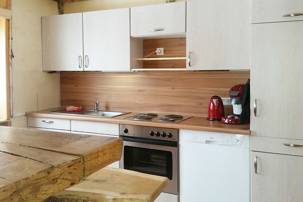 Küche und Essbereich in der Ferienwohnung Löwenzahn