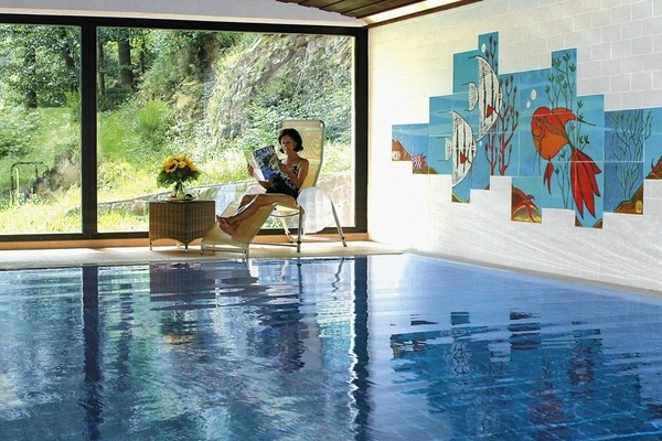 Innenpool im Hotel Ochsenwirtshof  Innenpool im Hotel Ochsenwirtshof