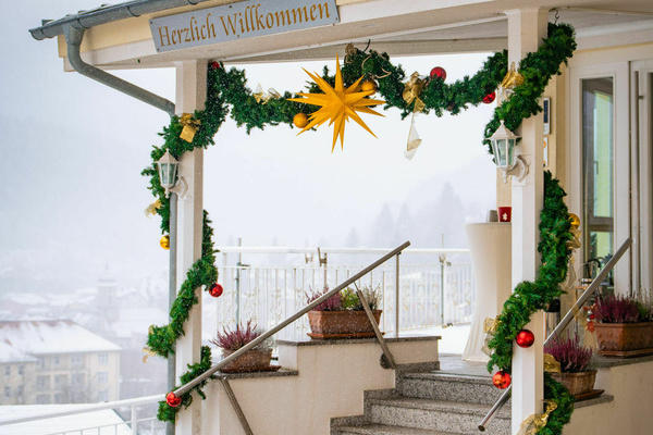 Eingang des Wellnesshotel Rothfuss in Bad Wildbad Eingang des Wellnesshotel Rothfuss in Bad Wildbad