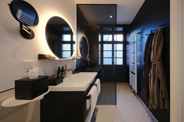 Badezimmer Dependance mit Regendusche Badezimmer Dependance mit Regendusche