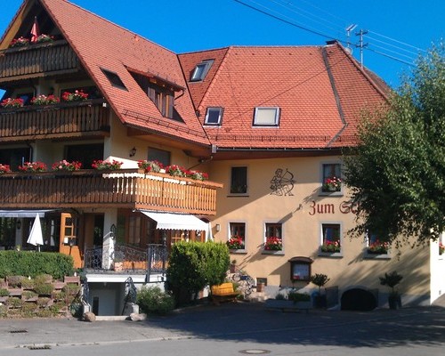 Landgasthof zum Schützen (Oberried-Weilersbach) Landgasthof zum Schützen (Oberried-Weilersbach)