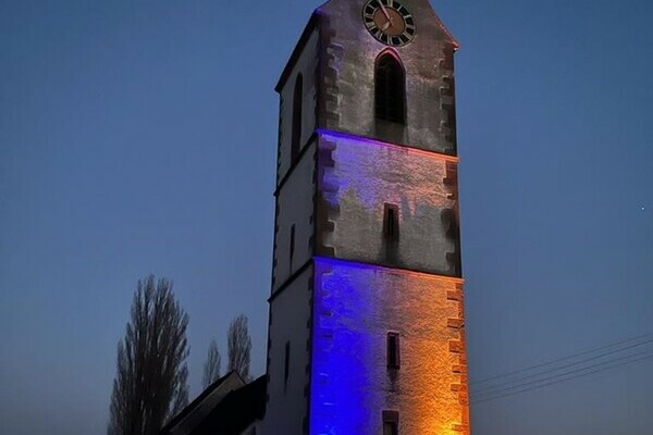 St. Peterskirche auf r�mischen Mauern Copyright: (Mit freundlicher Genehmigung vom Ev. Pfarramt Blansingen � Welmlingen - Kleinkems)